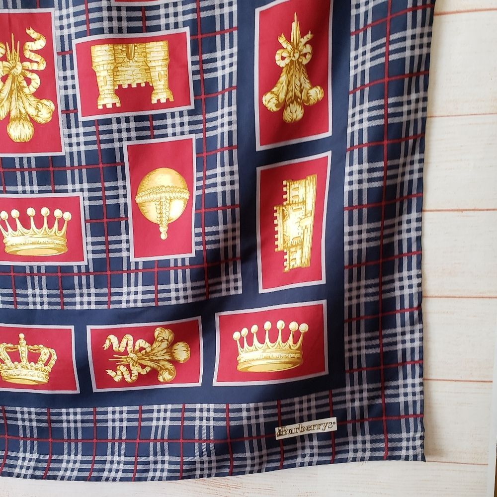 Burberrys Vintage 100% Silk Plaid Crown Print Scarf Luxury Designer - Picture 3 of 4